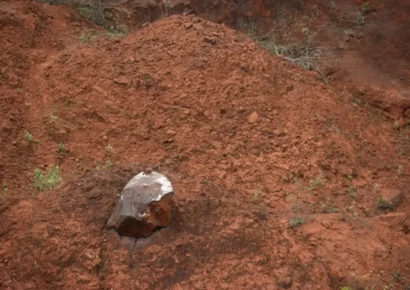 Emidom is still evaluating technology and costs for exploiting rare earths in Pedernales.