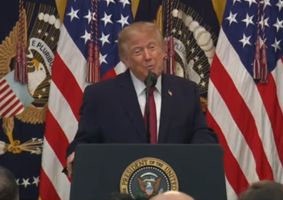 Trump praises U.S. Ambassador Leah Campos for her work in the Dominican Republic