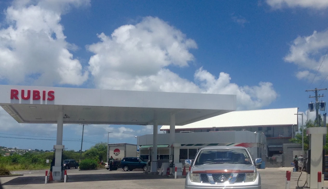 IMF recommends regular reviews of fuel supplier margins in Antigua and Barbuda